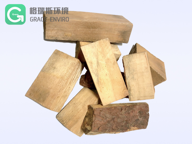 郑州带皮松木块50-200mm